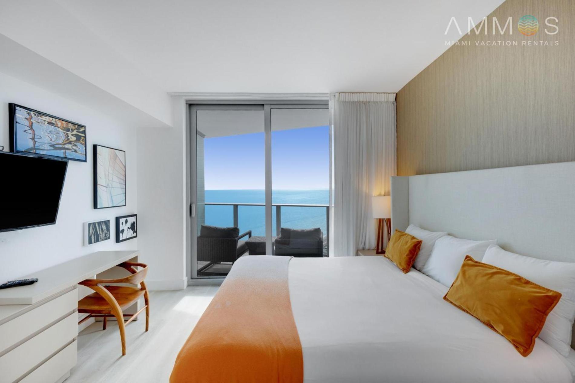 2 Bedroom Stunning Views On The 18th Floor! Miami Apartment Hallandale Beach